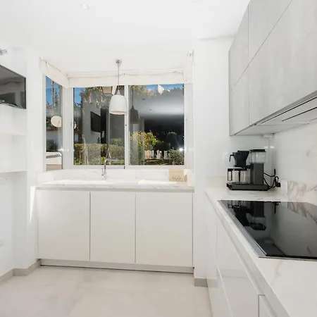 Beachfront With Sea Views, Bahia De בית נופש